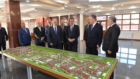 Gəncədəki yeni köçkün şəhərciyinə 1500 ailə yerləşib - FOTO