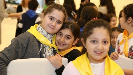 Heydər Əliyev Mərkəzinə məktəblilərin ekskursiya layihəsi maraq doğurub-FOTOLAR