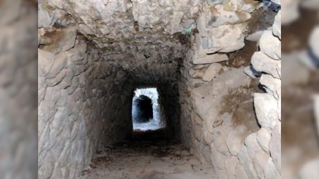 Kral qızlarının gizli hamam tuneli tapıldı
