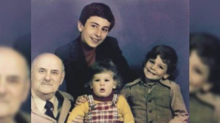 Saakaşvilinin uşaqlıq və əsgərlik FOTOSU yayıldı