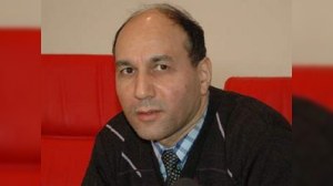 Politoloq Elxan Mehdiyev Milli Şuradan çıxdı