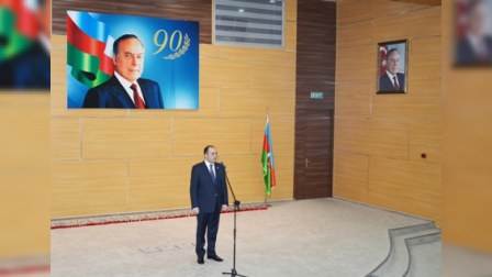 Elman Mehdiyev: “20 yanvar faciəsi qurbanlarının sosial müdafiəsi daim diqqət mərkəzindədir”