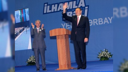 Biri-birini iqtidara işləməkdə suçlayan AXCP ilə Müsavata YAP-dan reaksiya: “İqtidara işləmək qəbahət deyil” 
