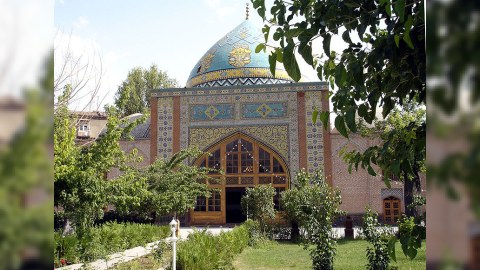 “İrəvan xanlığının tarixi” albomu nəşr edildi