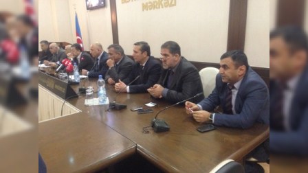 Yayım problemi yazılı medianı bir araya gətirdi - TƏDBİR