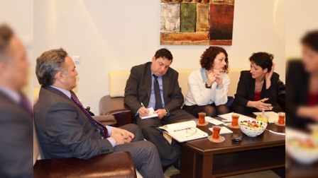 Əflatun Amaşov Avropa Mərkəzinin nümayəndələrilə görüşüb - FOTO