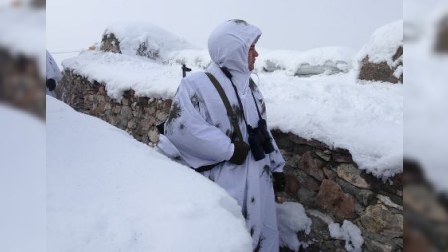 Müdafiə Nazirliyi: “Şəxsi heyəti isti paltarla, hərbi bölmələr yanacaqla təmin olunub”