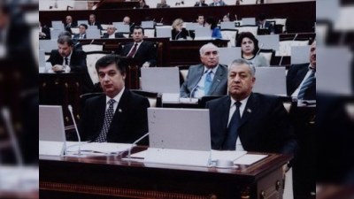 Millət vəkilləri: “Təhsil kreditləri haqqında” qanunun qəbulunu banklar istəmirlər”