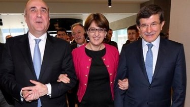 Gəncədə Azərbaycan, Gürcüstan və Türkiyə nazirləri görüşür