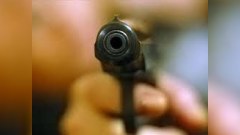 Bakıda güllələnmə - polis rəisinin müavini və oğlu yaralanıb, bir nəfər ölüb 