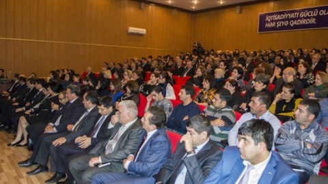 Nərimanov icra hakimiyyətində Xocalıdan olan “25”lərlə görüş keçirilib