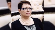 Elmira Axundovadan internetlə bağlı irad
