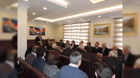 İstanbuldakı baş konsulumuza “İlin diplomatı” mükafatı verildi - FOTO