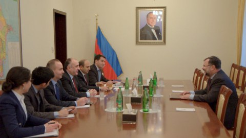 Elmar Məmmədyarov ATƏT-in yeni layihə əlaqələndiricisi ilə görüşüb