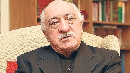 Fəthullah Gülən sığınmağa yeni ölkə axtarır