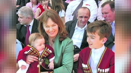 Mixail Saakaşvili Amerikadakı həyatından danışdı: “Prezident işlədiyim vaxtdan indi daha çox qazanıram”