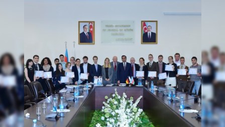 Bakı Ali  Neft Məktəbində alman mühəndislərə sertifikatlar verilib