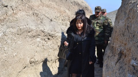 Deputatlar  Milli Qəhrəmanın  adını daşıyan “Mübariz” postunda- FOTOLAR