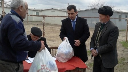 “Azərsu” ASC tərəfindən məcburi köçkünlərə bayram tədarükü - FOTO