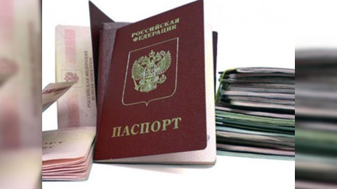 Tbilisidə etnik ermənilərə Rusiya pasportu paylanır