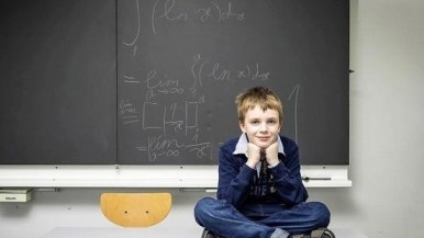 10 yaşlı uşaqlar necə olur?