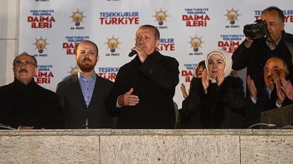 "Millət azadlığına uzanan əlləri qutularda “dəfn etdi”" - ƏRDOĞAN 