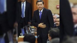 Qazaxıstanın baş naziri istefa verdi 
