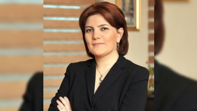 Vüsalə Mahirqızı Aydın Mirzəzadəyə cavab verdi