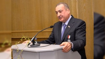 “Hərə bir sex açıb, əllərinə düşən zir-zibili də kolbasaya qatırlar”