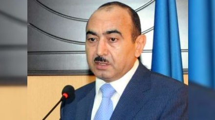 Əli Həsənov Prezidentin İran səfəri ilə bağlı müsahibə verdi