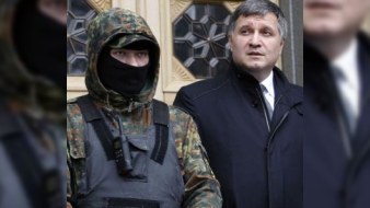Ukraynanın daxili işlər naziri: “Donetskdə silahlı şəxslər polis binasını tutub”