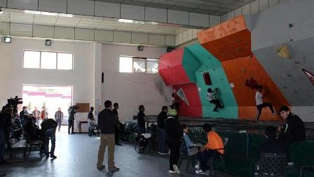 Yeniyetmə və gənclər arasında idman dırmanması üzrə “Ümid” yarışına start verildi