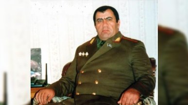 Sabiq müdafiə nazirinə ağır itki üz verib