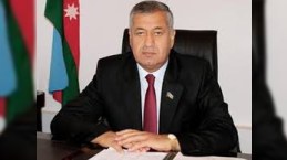 Vahid Əhmədov: “Azərbaycan prezidentinin Ukraynadakı böhranla bağlı mövqeyi təqdir olunmalıdır”