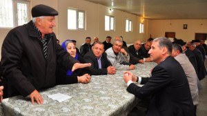 Deputat seçicilərilə birgə abadlıq işlərində - FOTOLAR