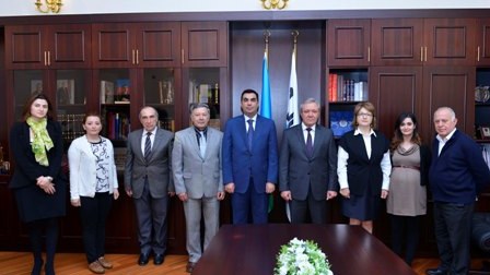 Azərbaycanda iki rektor müqavilə imzaladı