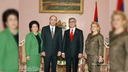 Köçəryan Sərkisyana sərt cavab verdi