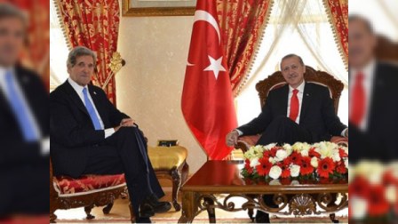 Con Kerri Ərdoğanın “soyqırımı” bəyanatını bəyəndi