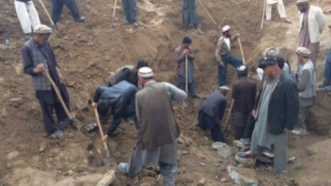 Torpaq sürüşməsi 2500 nəfərin ölümünə səbəb olub
