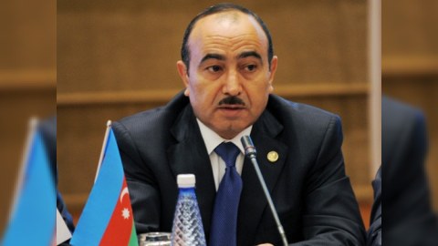 Əli Həsənov: “Azərbaycan gənclərinin məşğulluğunu təmin etmək çətin məsələdir”