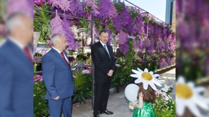 İlham Əliyev Gül bayramında iştirak edib