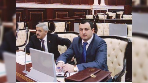 Deputat Adil Əliyev: “Yalan, yalan, yenə də yalan!”