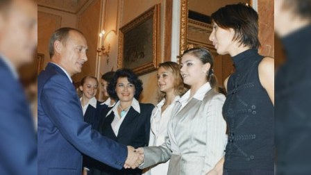 Putinin sevgilisi ad gününü qeyd etdi - FOTO