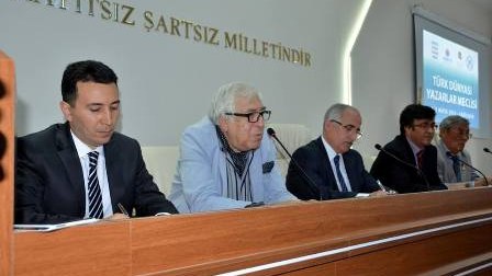 Anar türk yazarlarını bir araya gətirdi