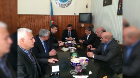 Demokratik Qüvvələr Birliyi AMİP-də toplandı