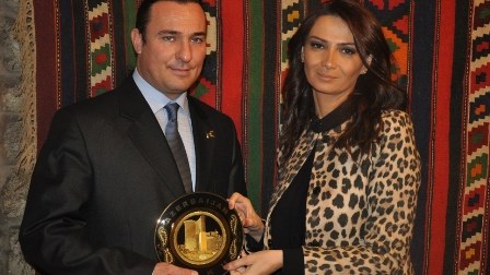 Millət vəkili Macar Turan Vəqfinin sədri ilə görüşüb - FOTO