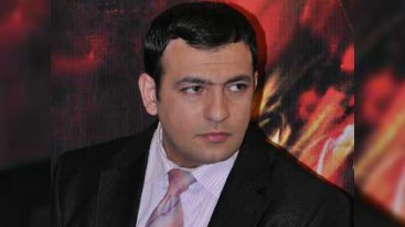Nüsrət Kəsəmənlinin oğlu məhkəməyə səsləndi: “Allah bəlanızı versin!”