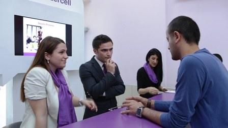 Azercell tələbələrə dəstək  oldu