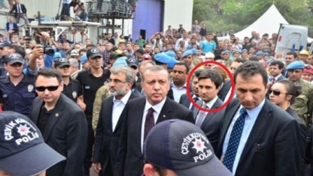 Bülənt Arınç Ərdoğanı təmizə çıxardı, onun müşavirini isə ittiham etdi 