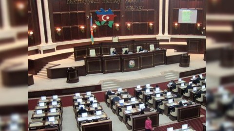 Milli Məclisin hansı komitəsi yaz sessiyasında yaxşı işlədi, kimin qanun layihəsi qəbul edildi, kiminki yox?.. 